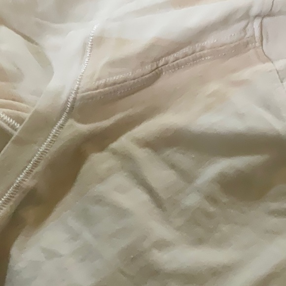 “LULULEMON” Beige and White Short Sleeve T Shirt. - Picture 10 of 11